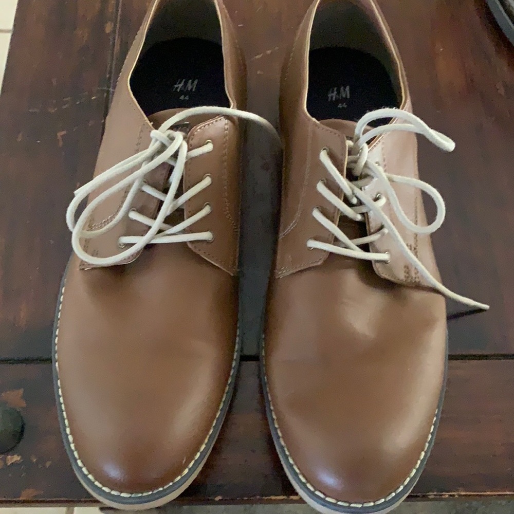 H&M brown casual shoes